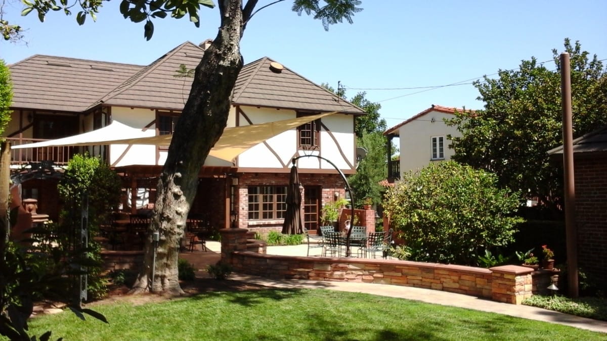 Real residential shade sail installation photo 28 from Cali Shade Sails
