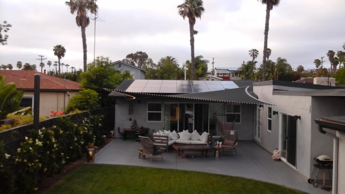 Real residential shade sail installation photo 42 from Cali Shade Sails