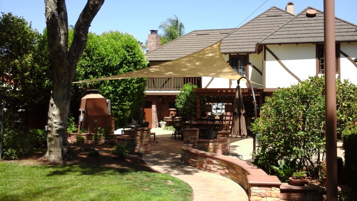 Real residential shade sail installation photo 100 from Cali Shade Sails